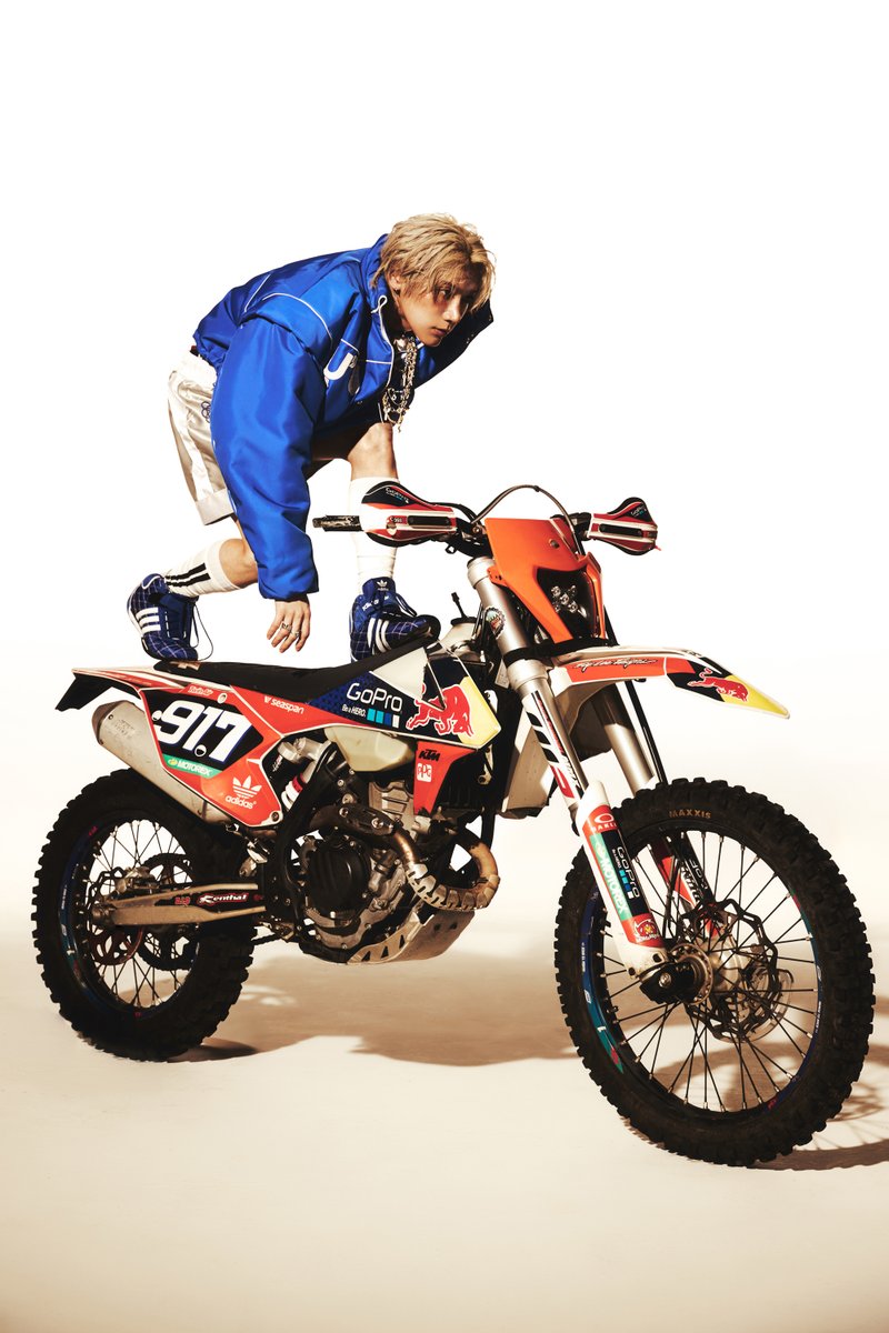 TEN 'STUNNER' Teaser Image 4

TEN The 2nd Mini Album 【STUNNER】
➫ 2025.03.24 6PM (KST)

🔗tenstunner.com
💿ten.lnk.to/stunner

#TEN #李永钦 #텐 #STUNNER
#TEN_STUNNER
#NCT #WayV #威神V