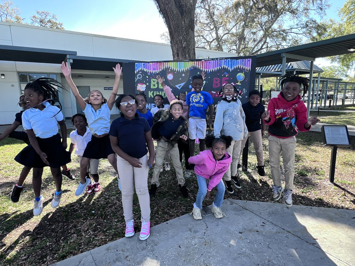 Sheehy Elementary tweet media