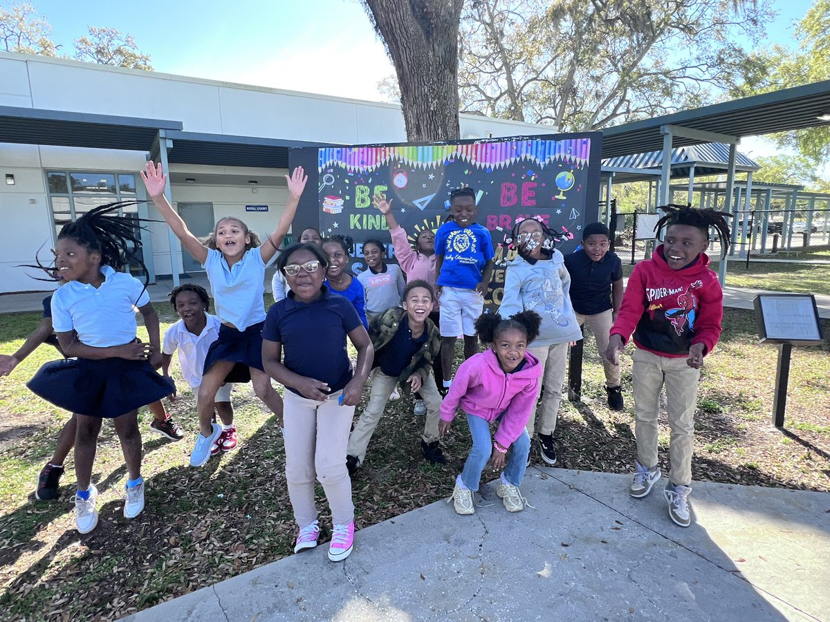 Sheehy Elementary tweet media