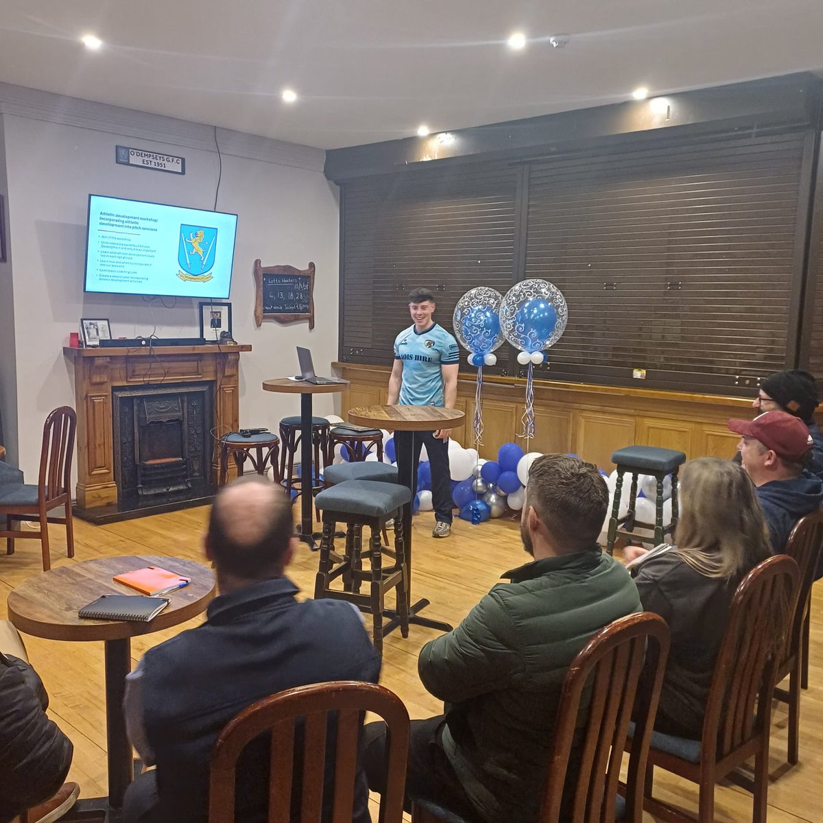 woodsjay2001's tweet photo. Very busy over the last couple of weeks @ODempseysgfc delivering the first two coaching workshops. 

The U13’s and U15’s have also been working hard with our second block of strength and conditioning.

@GamesLaois https://t.co/wxHtlGNLkJ