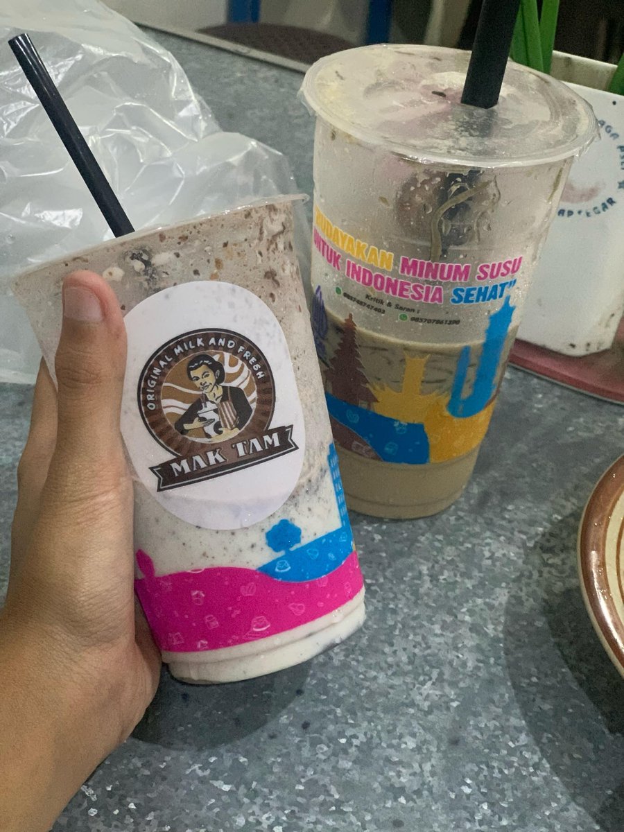 masihrenang's tweet photo. susu mak tam kenapa enak bgt ya? https://t.co/kNEVwnvo2K