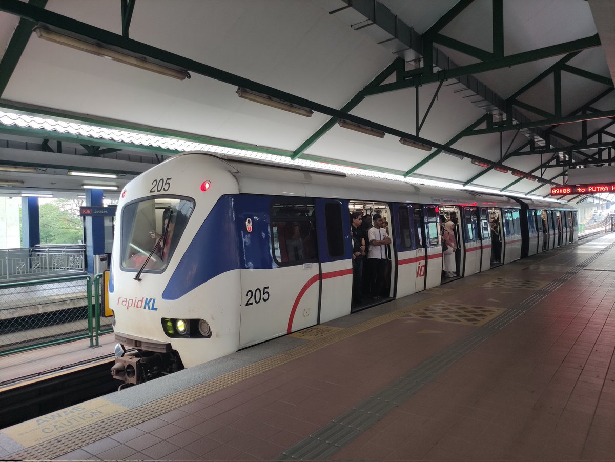 The little Malaysian sausage.