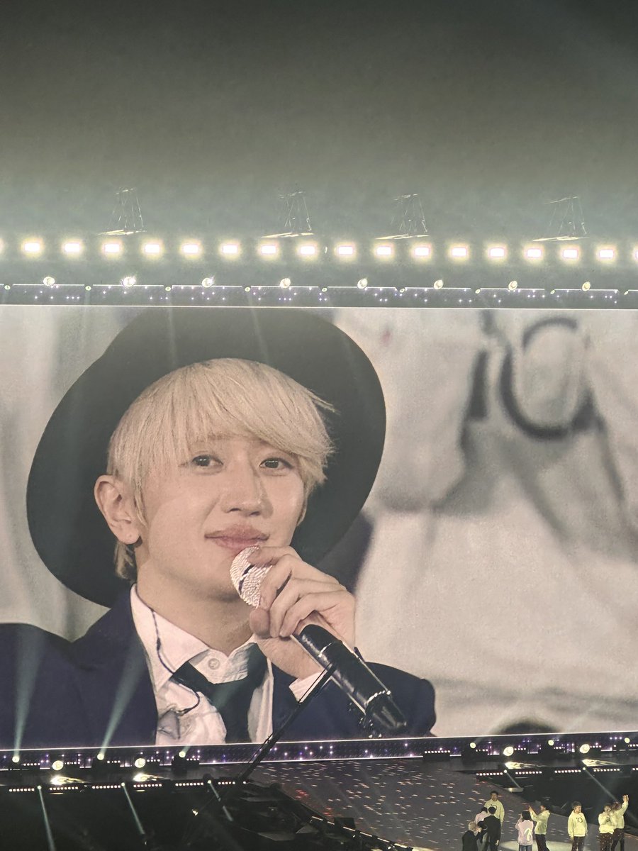 02_24m_'s tweet photo. みんなにこの幸せとどけぇぇぇ
・
 #Nissy_Re10th  #nissy #Nissy_Re10th_札幌 https://t.co/jTQPRqHFCQ