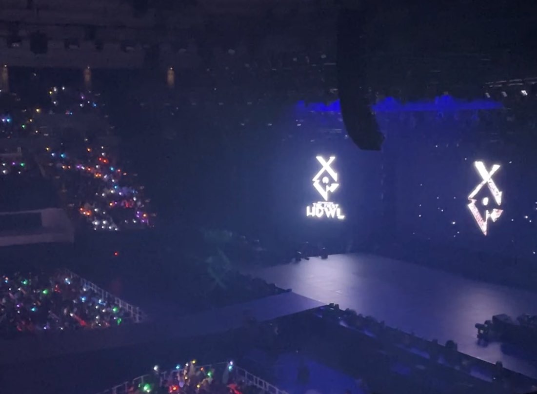 3/15
YABAI 異次元だった🥺👽🖤🖤
みんな可愛いしかっこいいし
パフォーマンスと演出の本気度に感動。。。