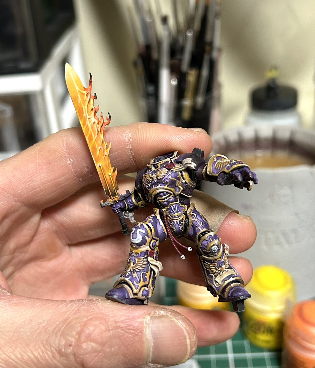 ロブート・グィリマン」進捗。 「剣」の塗装✨ こうゆうのは楽しいよね