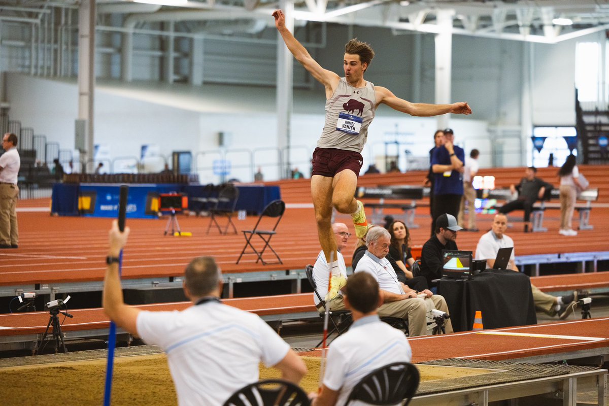 WTAMU_XCTF's tweet photo. Friday Photo Rewind

📸: Josh Kutcher

#BuffNation | #LSCitf https://t.co/7Cqw96BEzB