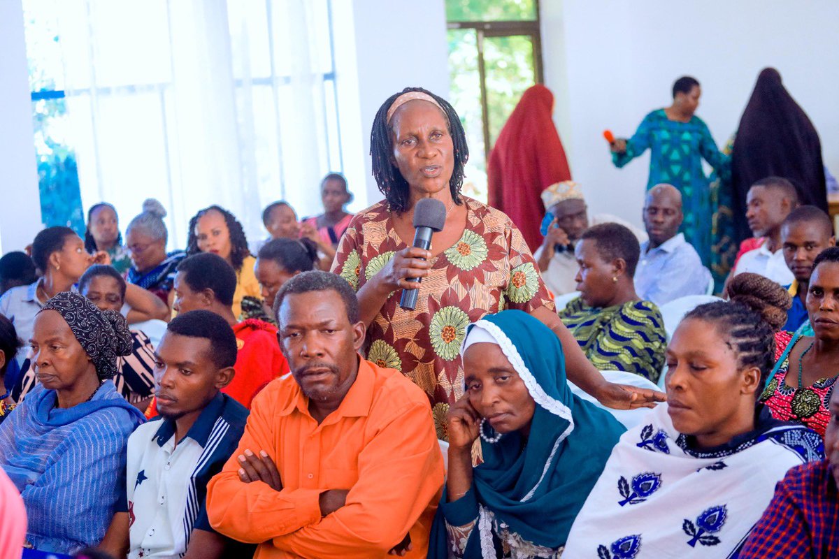 GAIN_TANZANIA's tweet photo. #GAINTZ, in partnership with @AgriThamani, is leading a food safety workshop in Bukoba, equipping key stakeholders with the knowledge and tools to strengthen food safety awareness at the subnational level.
#healthierdiets4all #FoodSafety https://t.co/WnBqDCE9zK