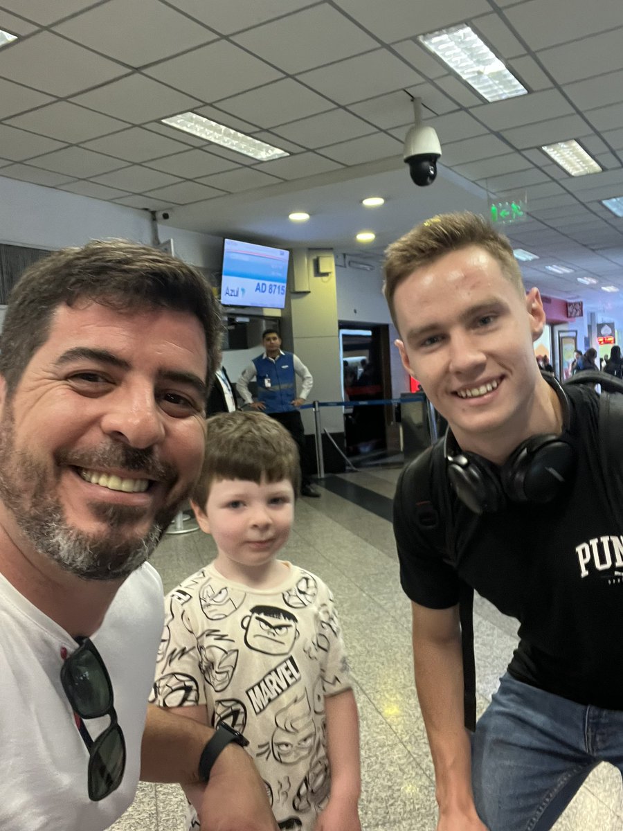 juliomallorca's tweet photo. “Una foto @JoshuaDuerksen1 antes de que llegues a la F1” 
Fue el 01/02/25.  Más que deseo, fue un pronóstico. Con una sonrisa accedió a la foto sin dudarlo. Sencillo, humilde y amable. Capo! No solo lo puede, también se lo merece! https://t.co/0Q5LfoAT9H