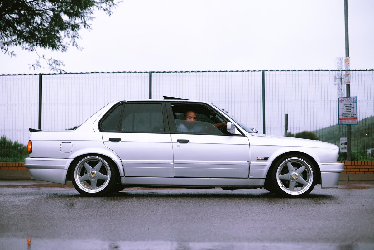 ALL DOGGS GO TO HEAVEN tweet media