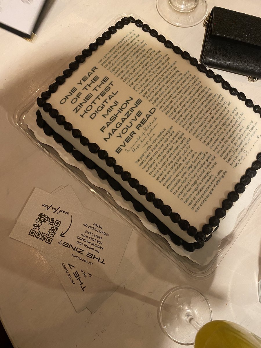 sumvruta's tweet photo. my fashion magazine turns one! 🪩🪽 read it here https://t.co/lqEW9KwJCG https://t.co/rFSH7AMRJx