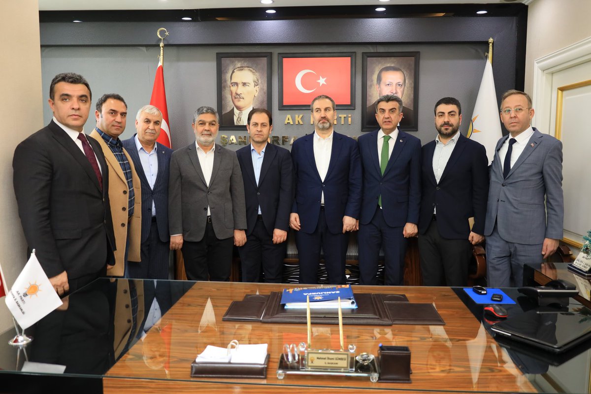 AK Parti Genel Başkan Yardımcımız, AR-GE ve Eğitim Başkanımız <a href="/mustafasenbd/">MUSTAFA ŞEN</a>, Milletvekilimiz <a href="/CYAZMAC/">CEVAHİR ASUMAN YAZMACI</a> ve MKYK Üyemiz <a href="/Malikurt14/">Mehmet Ali KURT</a>, İl Başkanlığımızı ziyaret etti.
Cumhurbaşkanımız Sayın <a href="/RTErdogan/">Recep Tayyip Erdoğan</a>’ın liderliğinde, Milletimize ve Şanlıurfa'mıza hizmet etme azmiyle çalışmalarımıza