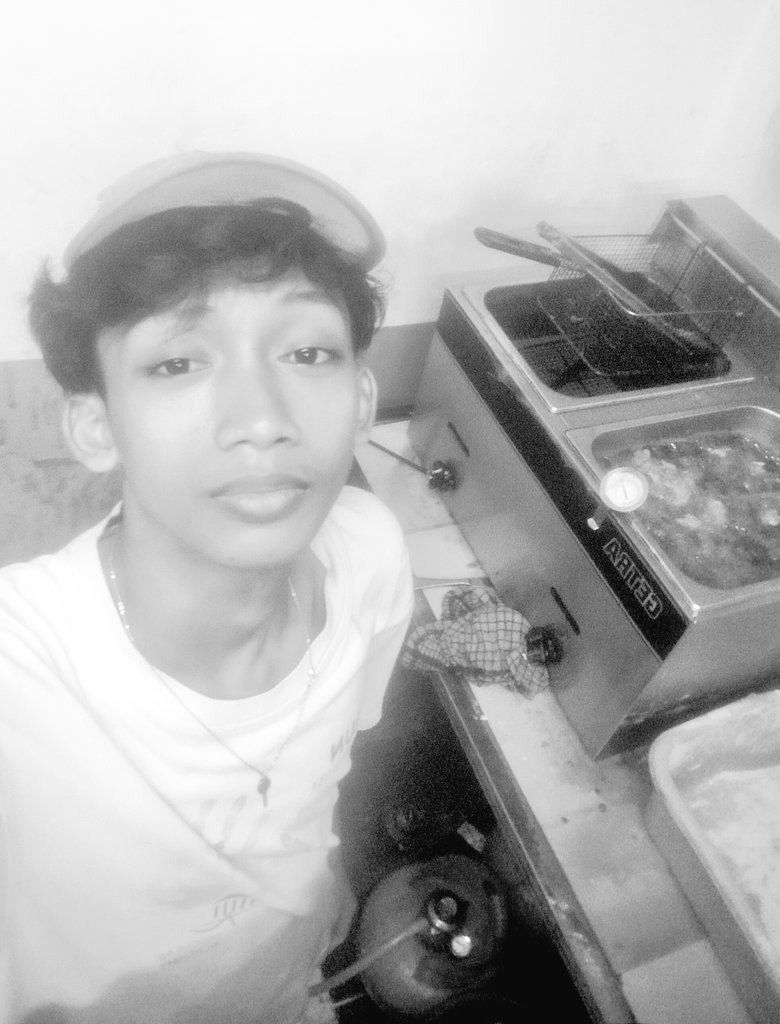 kerja kerja kerja, kepreset di kitchen