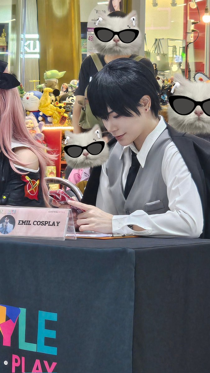 emilcosplayer's tweet photo. Suou : Emil Cosplayer
Photo by @jihyun_rabibi & @MemePangCoser
#suou #スオウ
#合コンに行ったら女がいなかった話
#GoukonniIttaraOnnagaInakattaHanashi
#นัดบอดวันนี้สาวๆอยู่ไหนครับ https://t.co/JSZ8kFDgpG