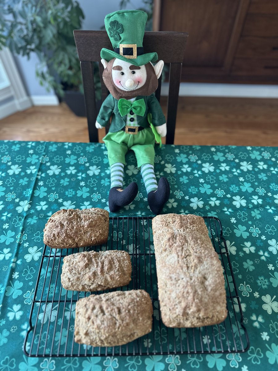Baking is a labor of love, especially on #SaintPatricksDay  #Irishbread #IrishSodaBread
tinyurl.com/369z9ke6