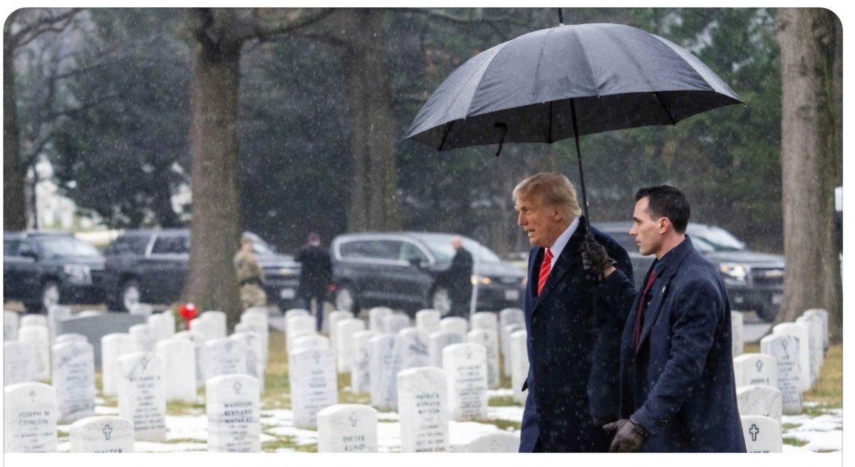 The Arlington National Cemetery website has removed links to webpages about Black, Hispanic and female veterans buried at the site‼️

Please LIKE &amp; RETWEET this BS