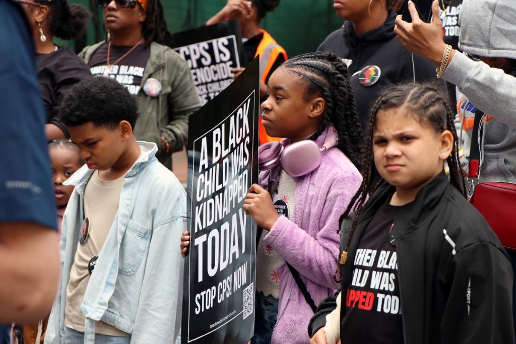 Flashback Friday: 2024 Black Mothers March 

Black Mothers March is for the kids too.  

Join us this Mother's Day for the 4th annual #BlackMothersMarch to fight back against family policing.

🖤  RSVP: BlackMothersMarch.com/Registration

🖤 ORGANIZE: bit.ly/BMM-ORGANIZE