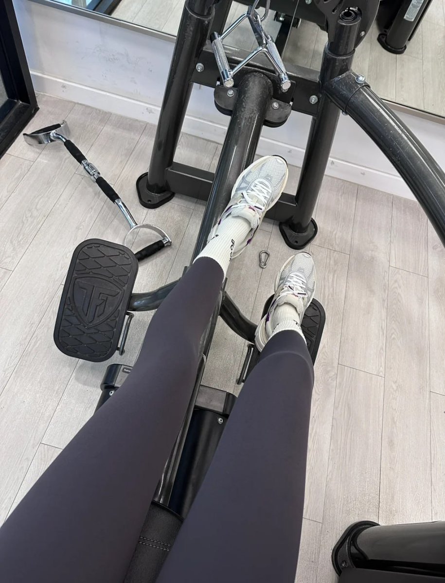 ceeJay65375688's tweet image. The harder you work, the luckier you are. The more self-disciplined you are, the more confident you are😎🏋️‍♂️💪
#Exercise 
#Forhealth