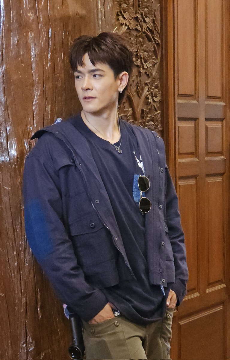 OPohloh's tweet photo. วันนี้สนุกมาก���เลยคับ
ขอให้เป็นปีที่มีแต่รอยยิ้ม เป็นปีที่มีแต่ความสุขคับ🤍
#AYUTTHAYAxWithMarkIIIV
#MarkIIIV https://t.co/oeTfHlEwba