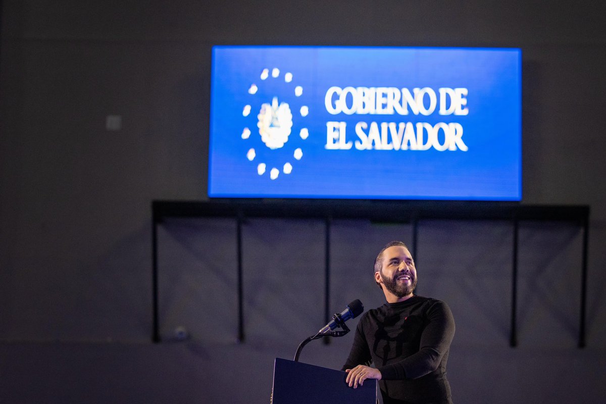 Casa Presidencial 🇸🇻 tweet media