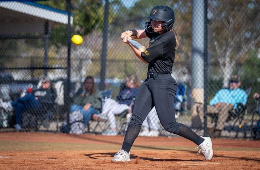 Gold Coast Hurricanes-SAC (@gchmaryland) on Twitter photo 🌟🌟COMMITMENT ALERT🌟🌟
Excited to announce next and newest college commit!
Congratulations to our girl Anna Bristol who will continue her academic and softball career at Division-1, UMBC!
Way to go Anna, so proud!
🖤💪💛🥎
<a href="/UMBCsoftball/">UMBC Softball</a> <a href="/annasbristol/">Anna Bristol</a> 🌟🌟COMMITMENT ALERT🌟🌟
Excited to announce next and newest college commit!
Congratulations to our girl Anna Bristol who will continue her academic and softball career at Division-1, UMBC!
Way to go Anna, so proud!
🖤💪💛🥎
<a href="/UMBCsoftball/">UMBC Softball</a> <a href="/annasbristol/">Anna Bristol</a>