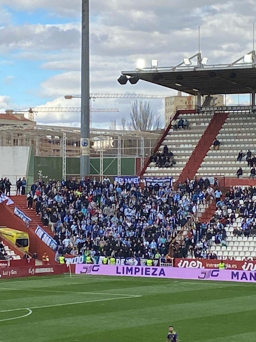 UltrasAccountOF's tweet photo. Los de siempre, @frentebokeron86, presentes en Albacete.
Albacete BP-Málaga CF
15/03/25
#ultras https://t.co/nmbQAf22bS