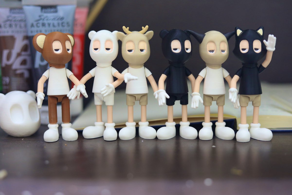 Suggest the next BALACLAVAS 🤍🖤

👩🏼‍💻🛠️

🖤🤍

A   K
C   B

<a href="/Rafsby/">Rafsby | a KID called BEAST</a> <a href="/akidcalledbeast/">a KID called BEAST</a>
#BJD #AKCB #BAGMI #Beastmode #3Dprinting #creality