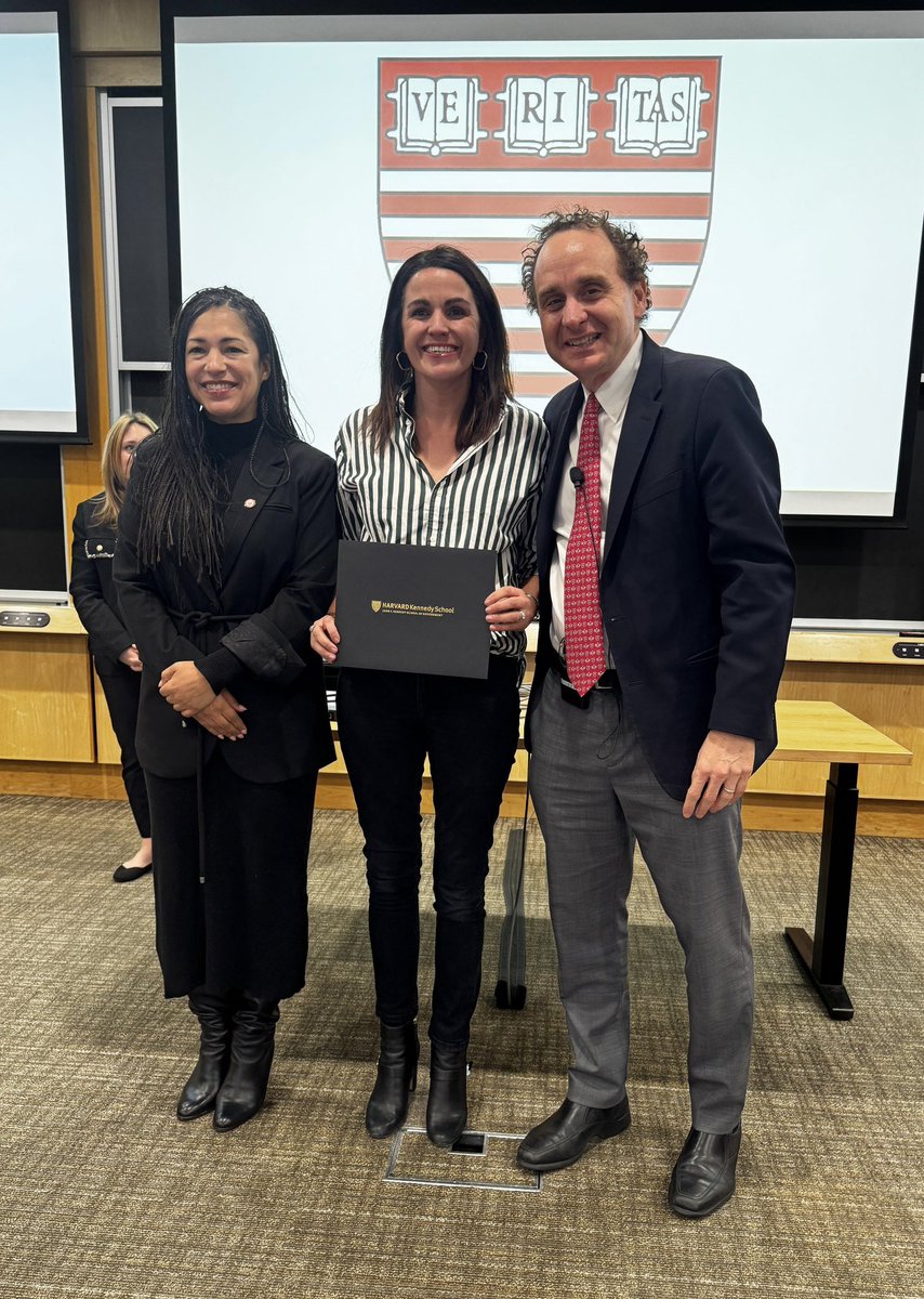 Kate Fitz-Gibbon (@kate_fitzgibbon) on Twitter photo 💡A thought provoking 8 days spent studying Global Leadership and Public Policy at the Harvard <a href="/Kennedy_School/">Harvard Kennedy School</a>. At a time when the world feels chaotic and often lacking in examples of evidence-based and inspirational leadership, this was just the bubble of energising hope I 💡A thought provoking 8 days spent studying Global Leadership and Public Policy at the Harvard <a href="/Kennedy_School/">Harvard Kennedy School</a>. At a time when the world feels chaotic and often lacking in examples of evidence-based and inspirational leadership, this was just the bubble of energising hope I