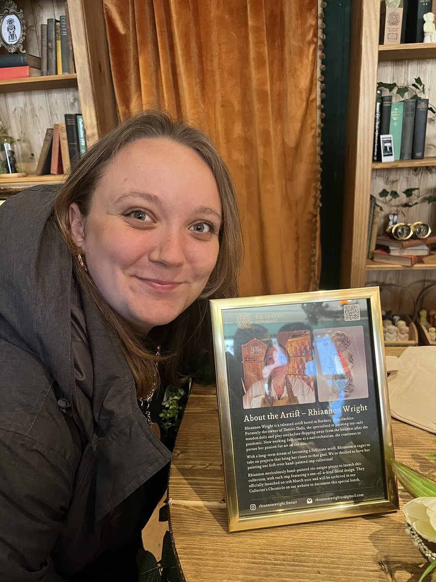 With family for Rhiannon’s beautiful spring imps launch <a href="/LincolnImporium/">The Lincoln Imporium</a> today! 😍 Absolutely stunning and wowing the crowds. Artist in residence eh?! #ProudMum #Talent #artistsontwitter
