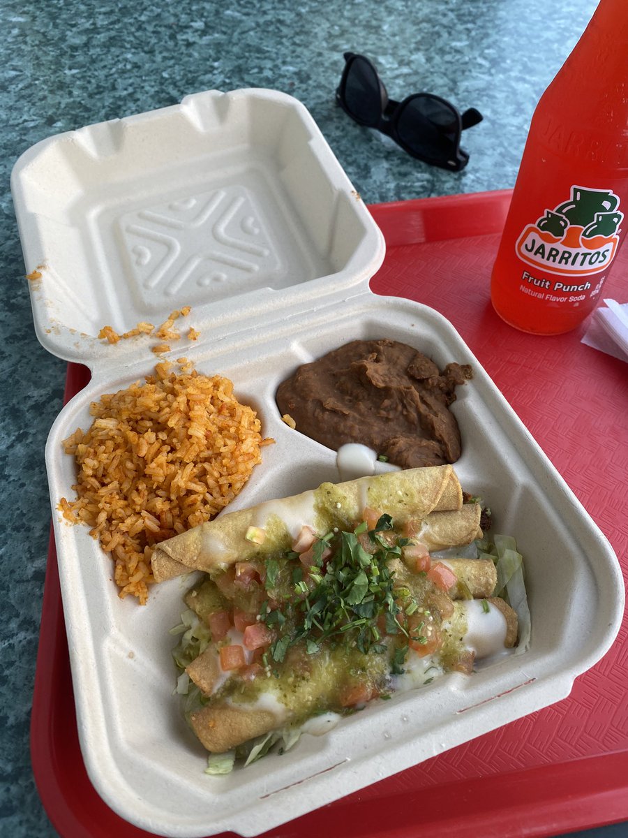 Taquito plate at Doomies NextMex