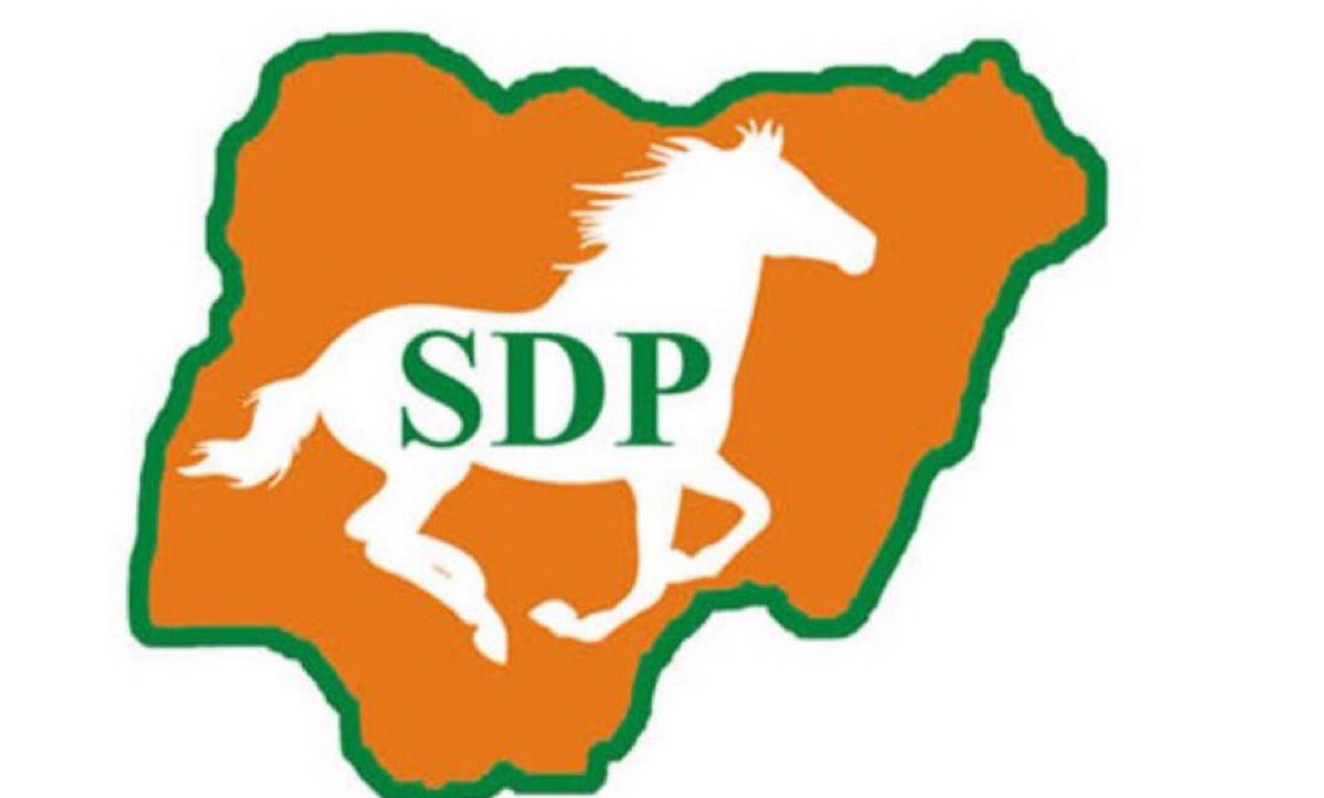 Stand Alone Post 🔥🔥🔥🔥🔥🔥🔥🔥🔥🔥🔥

Una no go cry ke? Wallahi Karya ne