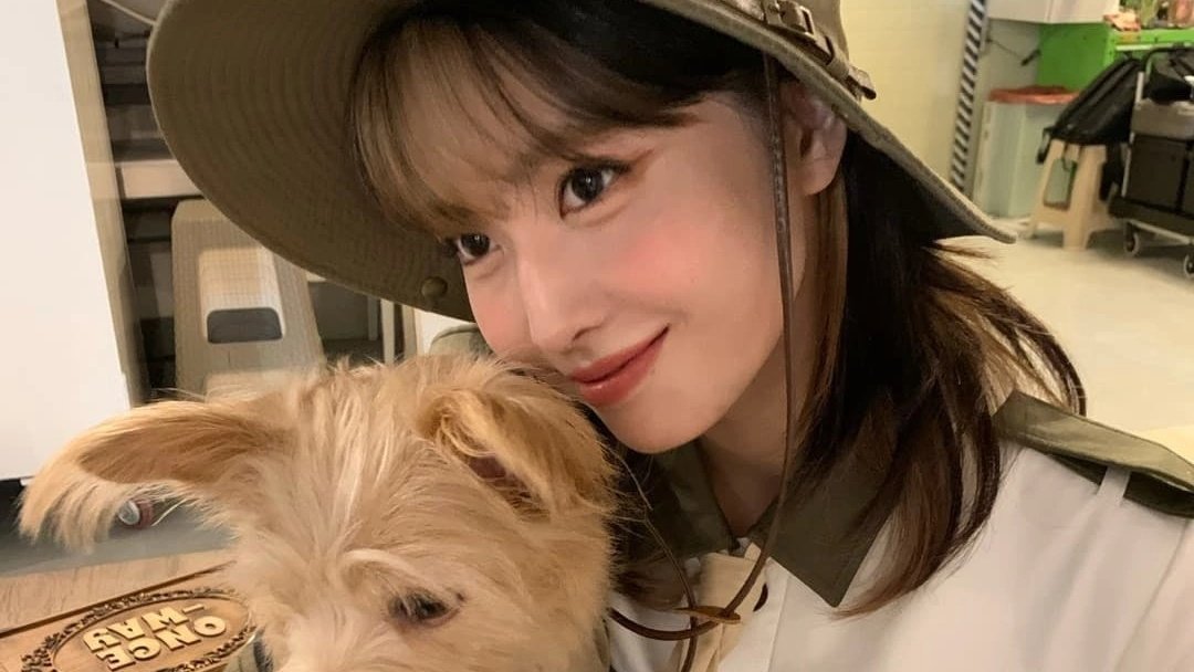 𝐼t's 𝕥ime to enter the #𝚗anaʼ𝚜悲愴ː𝚍est𝕚ny ☆ !? 𝐘 es que, ambos estábamos más que emocionados por gritar 𝟺 our girl, 𝑦 asegurarme de que todos escuchen todito el amor que tengo por esta #𝚋ünn𝕚𓇺ུ𝚛ad𝕚o. (﹡ˆ﹀ˆ﹡)♡

𝑙ith(𝕚)ūm 𓈒 ꒰ 𓂋 🪷 *  𝑃on𝕪o.