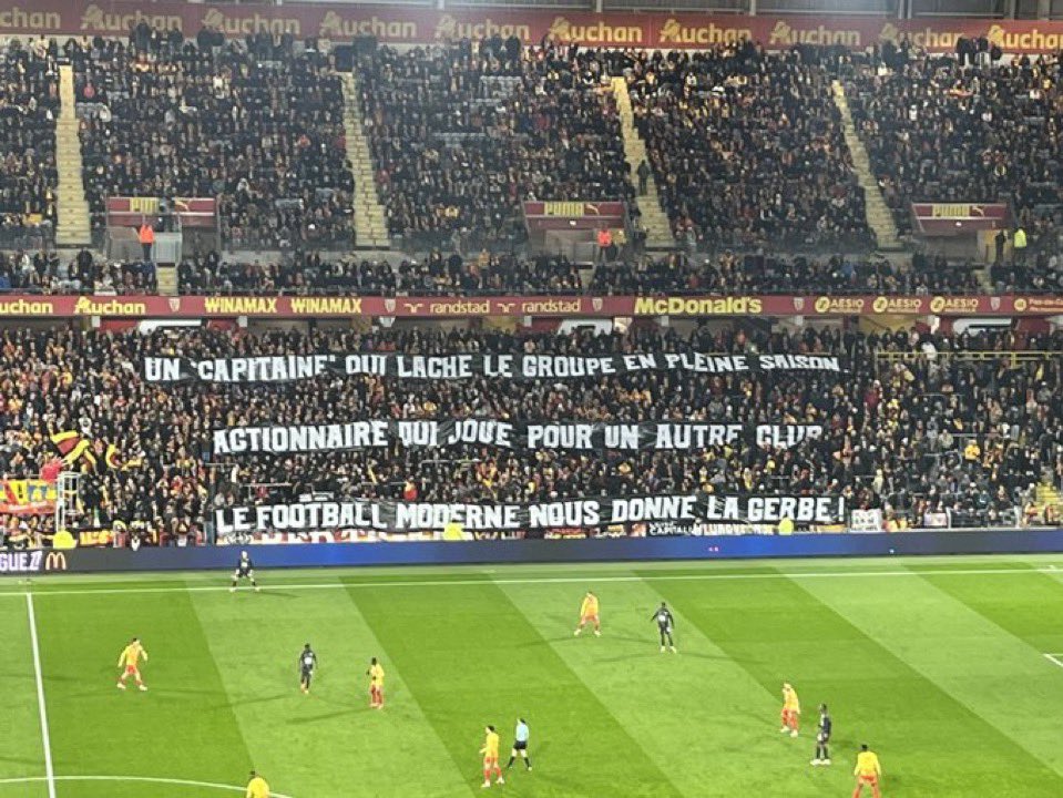Actu Foot tweet media
