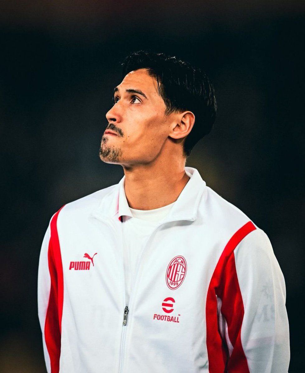 <a href="/acmilan/">AC Milan</a> <a href="/Bitpanda_global/">Bitpanda</a> 🚨💣

The most goal-contributing midfielder in all competitions in Italy this season:

Tijani Rainders - 16 goals (scored 13 and made 3)