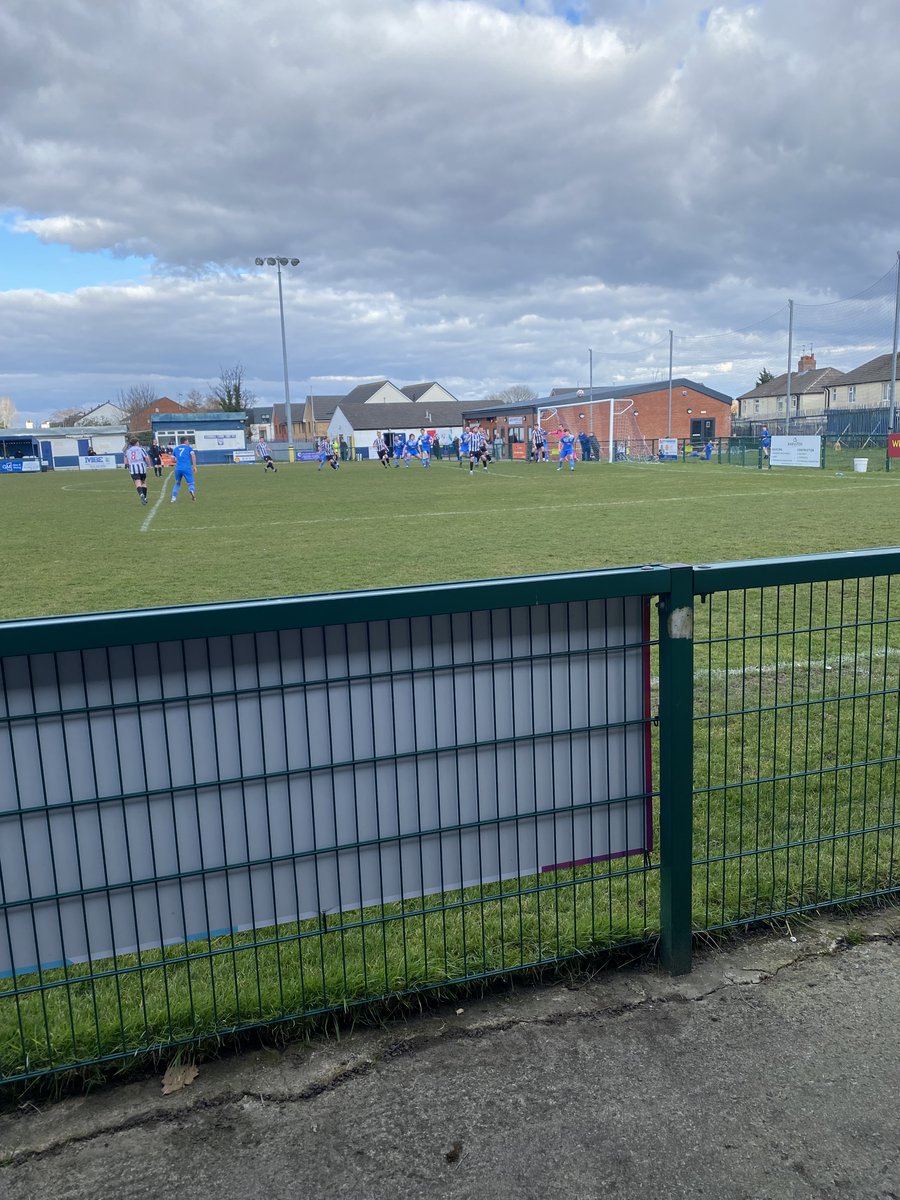 ElHalla's tweet image. Todays game was @cammelllairdfc v @barntonfc with Laird running out 2-1 winners. Great old school ground. Match report below: groundhopperantony.blogspot.com/2025/03/15325-…
@NonLeagueCrowd @NonLeagueHQ1 @Love_non_league @NonLeagueVoice @bbcmerseysport