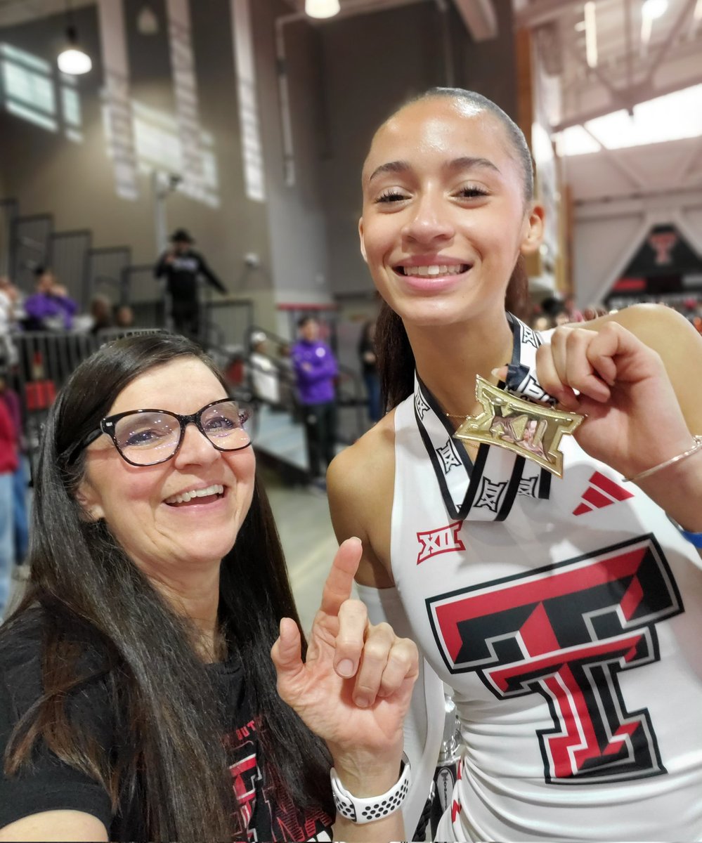 GruvyGurl's tweet photo. @TexasTechTF @boompy09 @TechAthletics @NCAATrackField @USTFCCCA What an effort!!! Congratulations, Tamiah!!!
#NationalRunnerUp Triple Jump #WreckEm https://t.co/KNUB1eIqgM