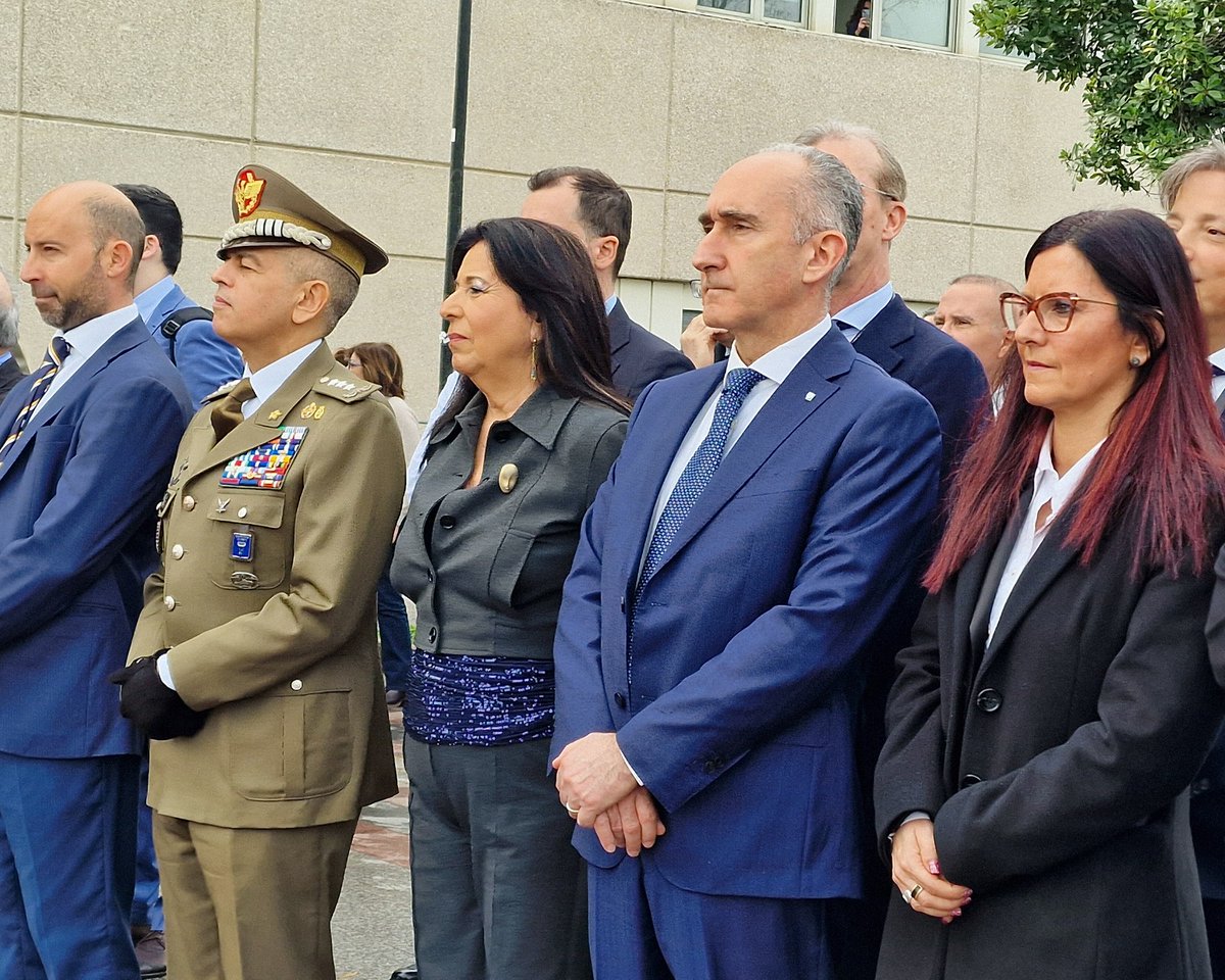 Policlinico Tor Vergata (@ptvonline2001) on Twitter photo Alcune immagini dell'evento di ieri sul tema della prevenzione del colon retto
<a href="/Esercito/">Esercito Italiano</a> <a href="/unitorvergata/">Università di Roma Tor Vergata</a>
Comunicato integrale 👉shorturl.at/H3iGC Alcune immagini dell'evento di ieri sul tema della prevenzione del colon retto
<a href="/Esercito/">Esercito Italiano</a> <a href="/unitorvergata/">Università di Roma Tor Vergata</a>
Comunicato integrale 👉shorturl.at/H3iGC
