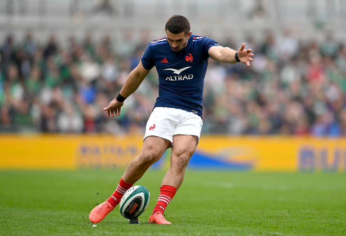 OvalieMedia's tweet photo. THOMAS RAMOS DEVIENT LE MEILLEUR RÉALISATEUR DE L’HISTOIRE DU XV DE FRANCE 🇫🇷 

Goatesque à seulement 29 ans 🤯 

#rugby #FRAECO #SixNations2025 https://t.co/xB2440aH2c