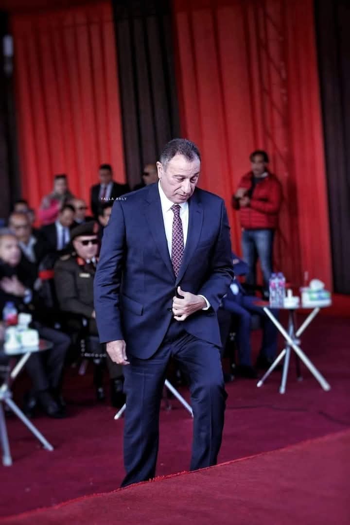 حتى لو تم حل رابطة الاندية واقالة اتحاد الكورة.. انا مش هقبل اني أكمل الدوري ويتخصم مني ٦ نقط واخسره لبيرااميدز استحااااالة... البيعة دي مش هترضيني