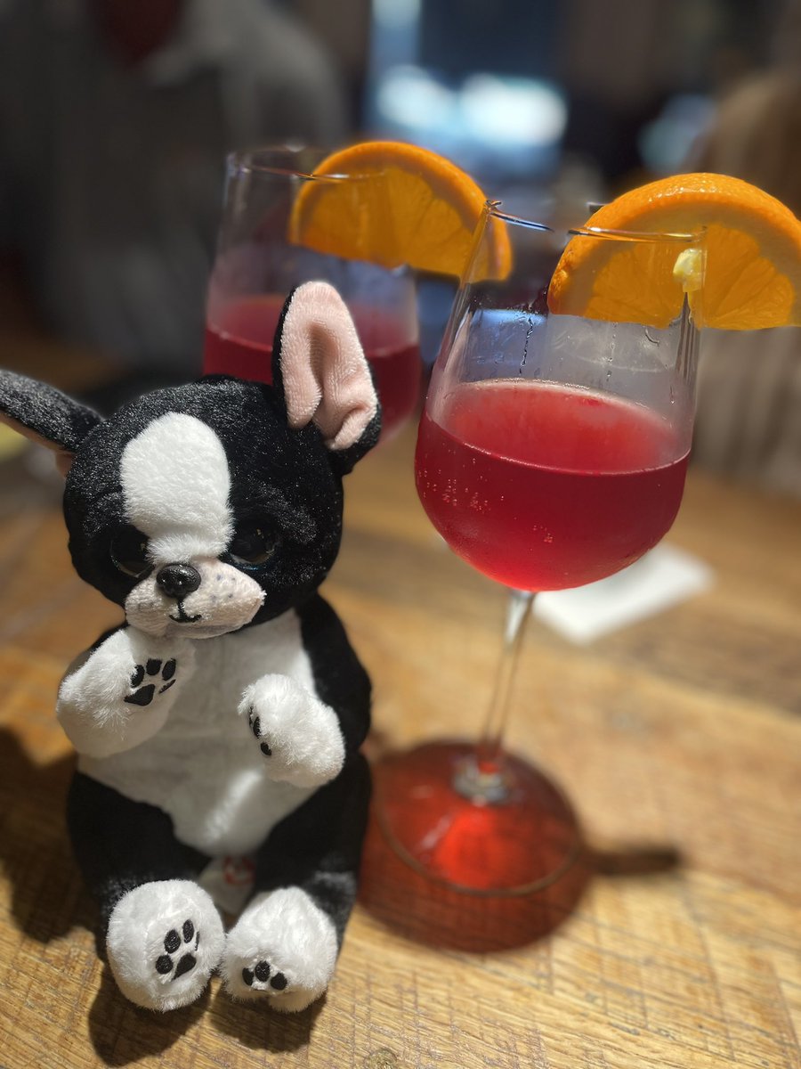 OccupyLF's tweet image. Starkville, America. 🤘🏼

#LeftField | #DayDrinking