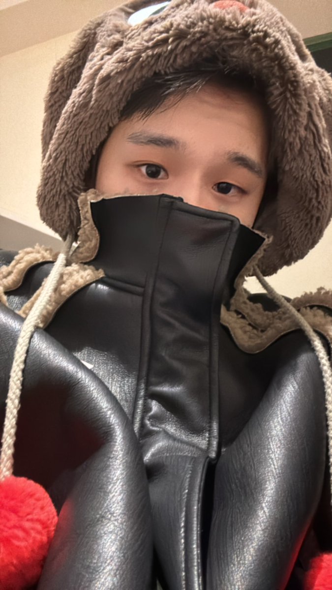 __9uto's tweet photo. 今年はもっとオシャレ頑張りたい https://t.co/b3BxBng8lP