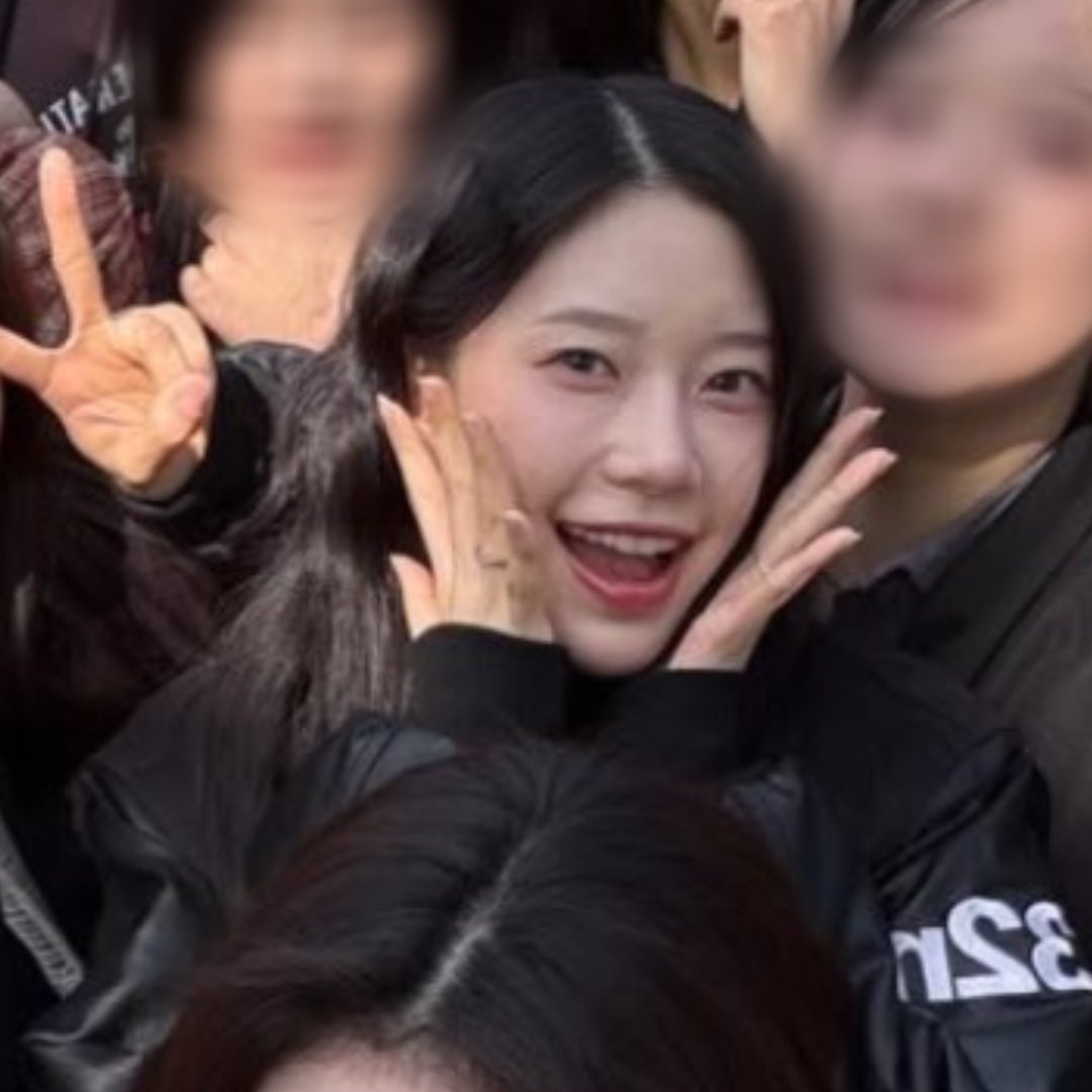 JeongeunGlobal's tweet photo. [📸] 250315 photos shared by friends

Our Jeongeun is doing well ☀️ 1/2

#CHOIJEONGEUN #최정은 #JEONGEUN #정은 https://t.co/WQ7x6ArJLZ