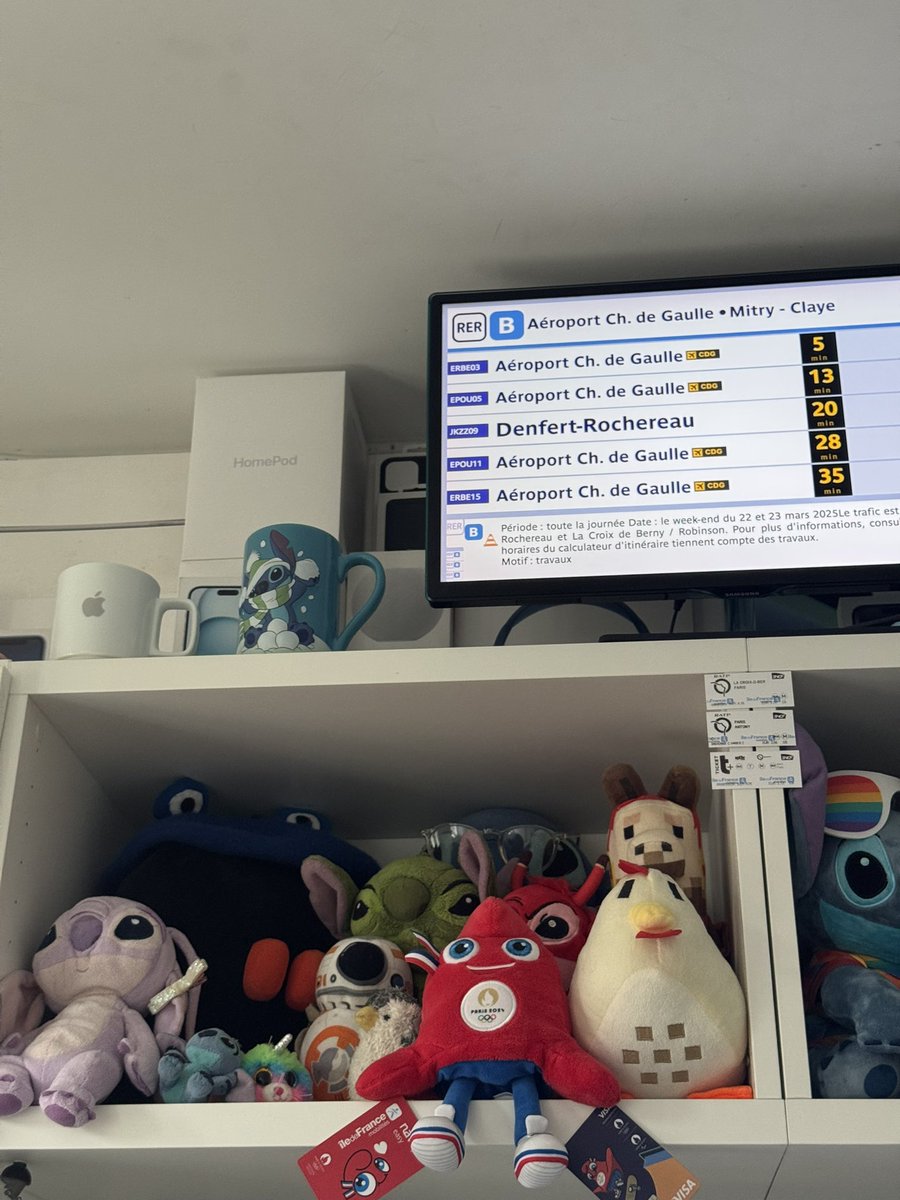 Stitch 🏳️‍🌈🚊 RER B LOVE ACCOUNT 🤍🩵 tweet media