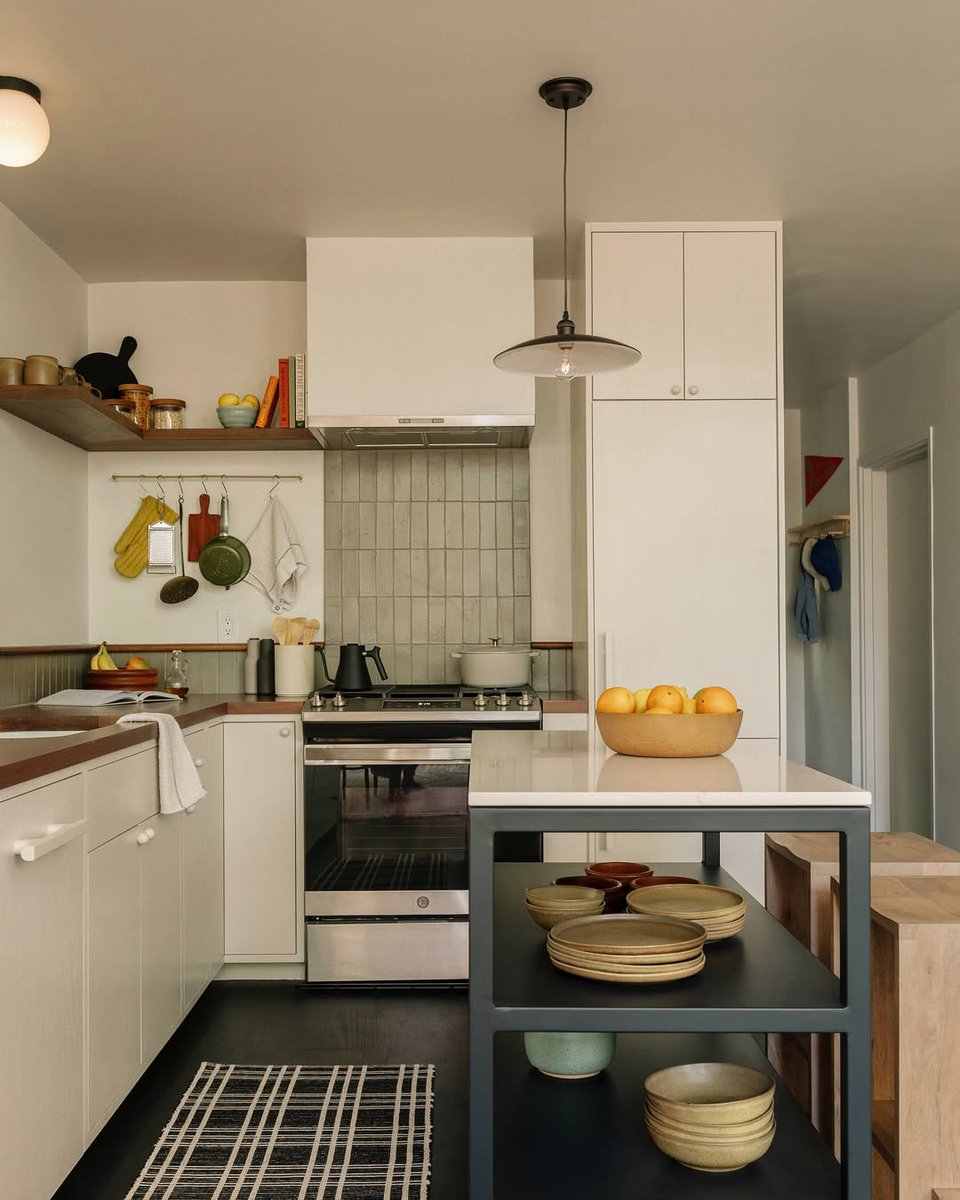 interiorsuckerr's tweet photo. https://t.co/f3omPfb8KX