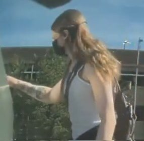 ImMeme0's tweet image. This lunatic has a distinctive arm tattoo!

X do your thing!