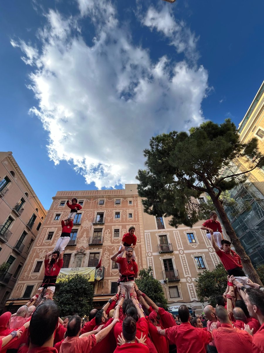Castellers de Barcelona tweet media