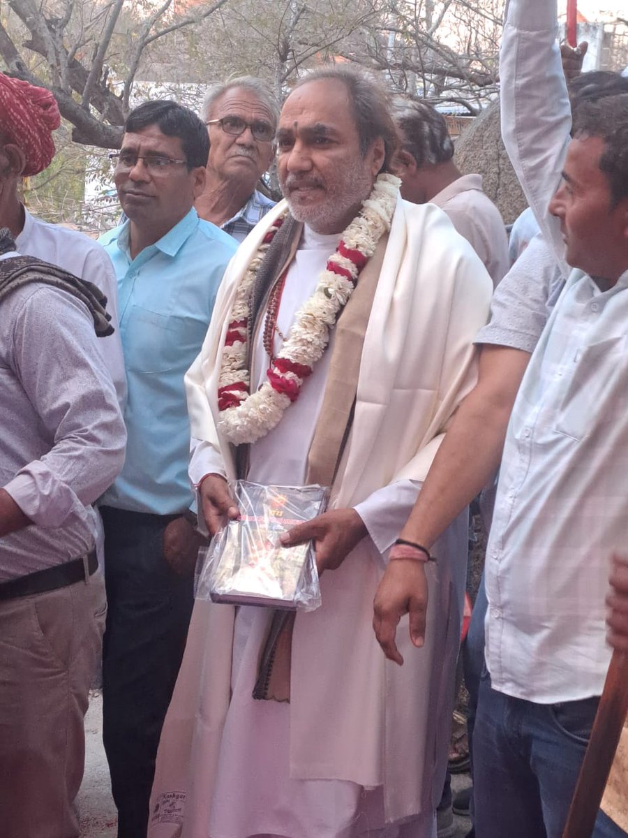 आचार्य स्वामी सोमेन्द्र महाराज पावन धाम tweet media