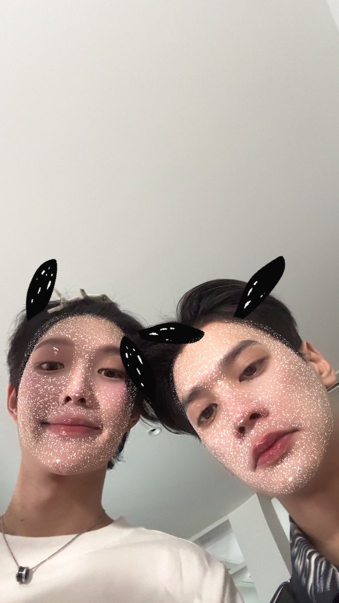 chubbyKNP's tweet photo. สวัสดีค่ะ เราโดนน้ำปิงตกจากรอยยิ้มในคลิปสัมภาษณ์หลายๆคลิปของน้อง ตอนนี้กลายเป็นหลงน้องทั้งสองคน ทั้งเก่งและน้ำปิง เลยอยากจะบอกทุกคนที่เรากดฟอลหรือผ่านมาเห็นโพสต์นี้ว่า มาเมคเฟรนด์เราได้เลยนะคะ อยากไปหาเก่งน้ำปิงกับทุกคนเลยค่ะ💗🦆🐰 #เก่งน้ำปิง #kengnamping #kengharit #namping https://t.co/h0Rk2HT1rZ