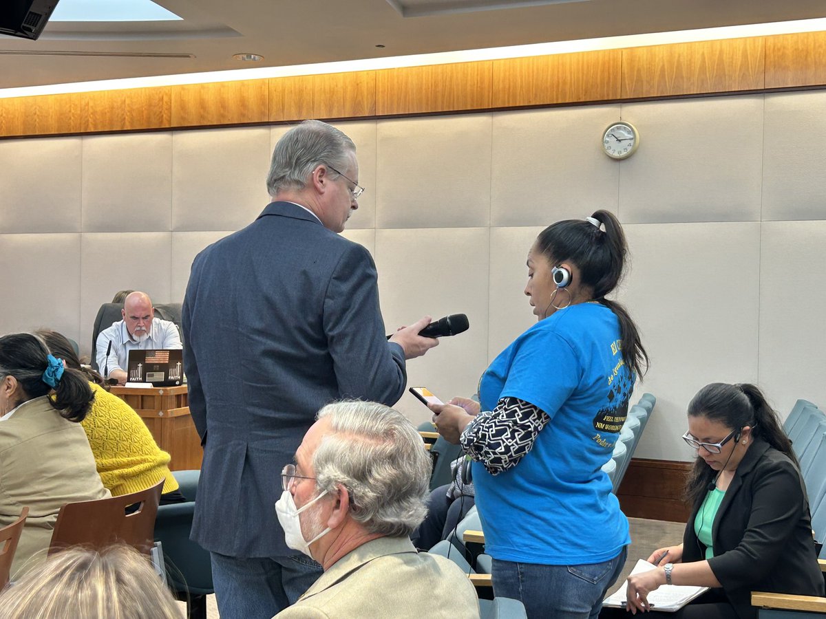 Thank you to Lorenza Fuentes, a member of EL CENTRO, for her testimony today on behalf of the community. “Many of us are facing fear because there is no law to protect our information, which makes us feel unsafe and afraid that our families could be separated.We support SB36”