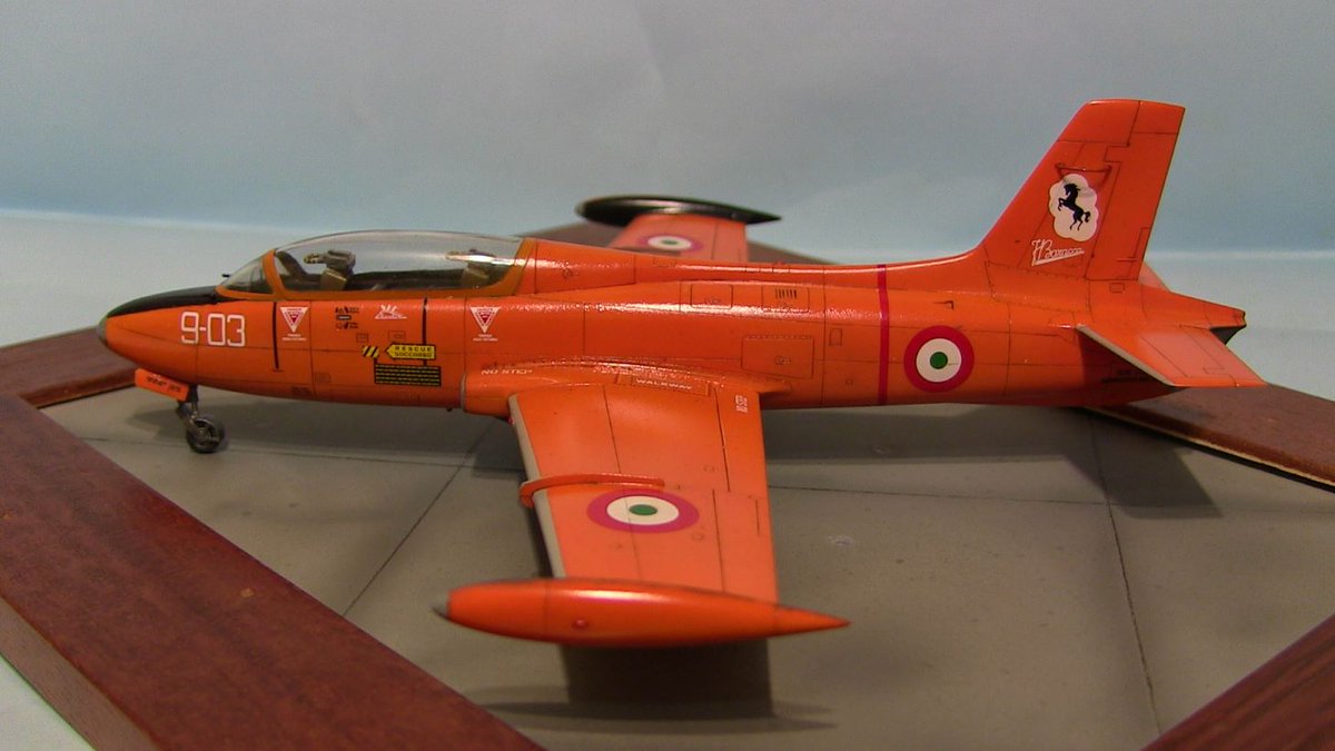 RobertoCimarost's tweet photo. Aermacchi MB.326 dell'A.M.I. - Flying Lions https://t.co/CE65c2UUpo https://t.co/b0bcLHgtCY