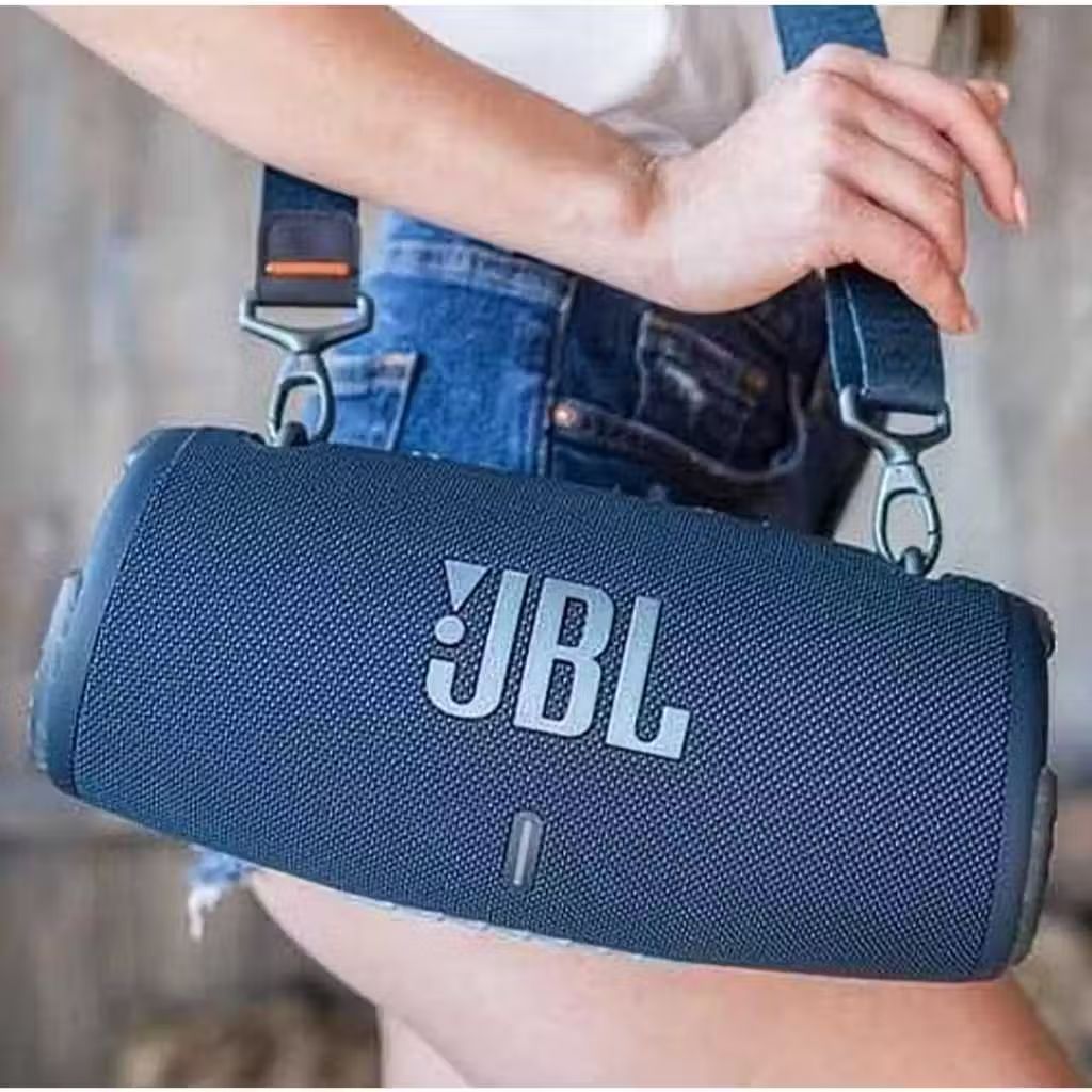 RMuiloko's tweet photo. Dê uma olhada em Caixa De Som Extreme 3 Tamanho 23 CM ou 33 CM Bluetooth Rádio Pen-Drive 70W 120W por R$109,90 - R$238,90. Compre na Shopee agora! https://t.co/hnDRoh0DnB https://t.co/ZvfdqbnAz4